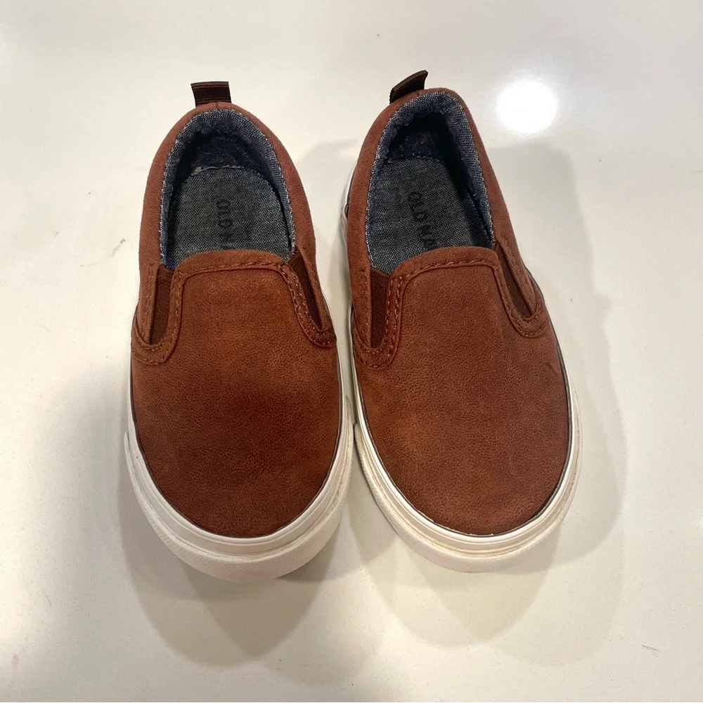 Old Navy Faux-Leather Slip-Ons